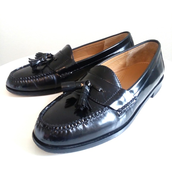 Cole Haan Other - Cole Haan Leather Tassel Loafers Size 10.5D Black
